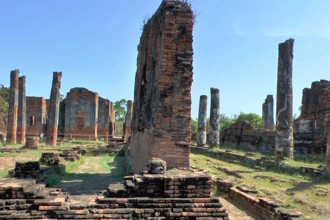 Ayutthaya - Wat_Phra_Si_Sanphet - Vihan_e_Sala
