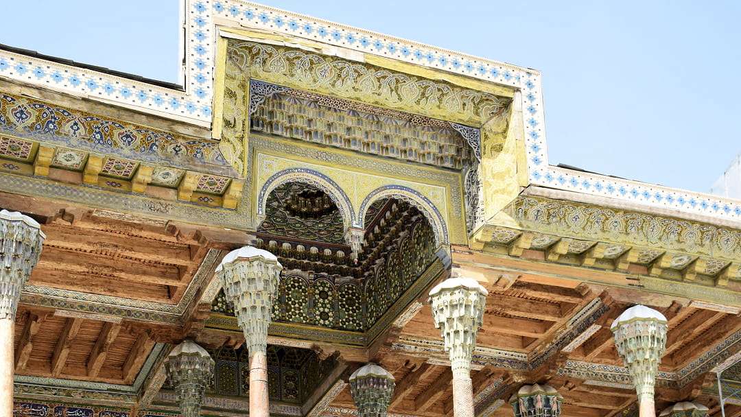 Bukhara. Moschea Bolo Hauz - Particolare del soffitto dell'ayvan