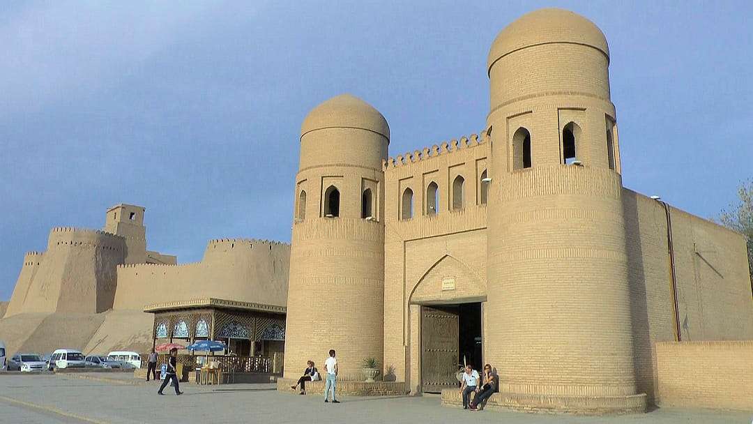 Khiva. Porta Ota Darvoza