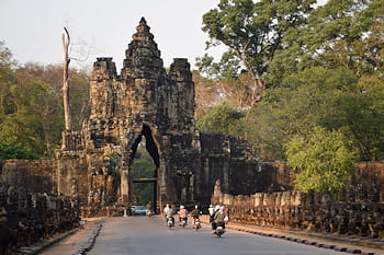 Angkor Thom. Tonle Om, la porta sud