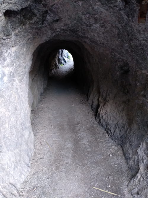 Arcomagno_12_Tunnel_500x667-wL3bnmis