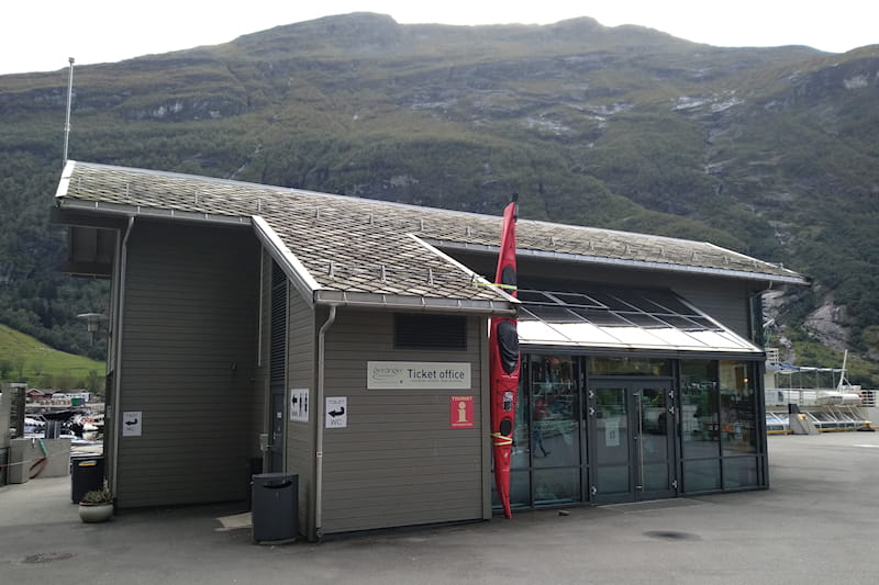 Geirangerfjorden_biglietteria-hsWiC4is