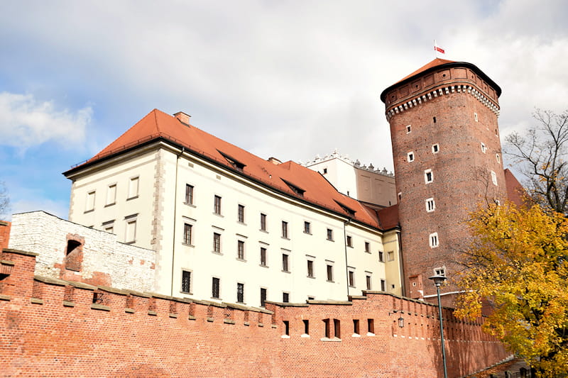 Cracovia_Wawel_04-h1OnTkjs